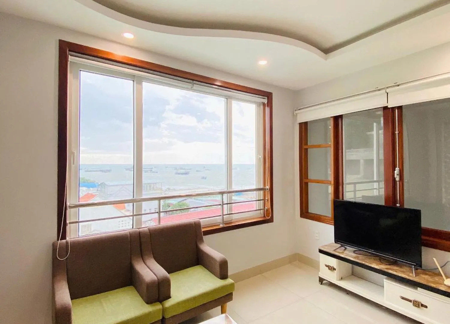 Sao Mai Hotel & Apartment Vung Tau 2*,  Vietnam